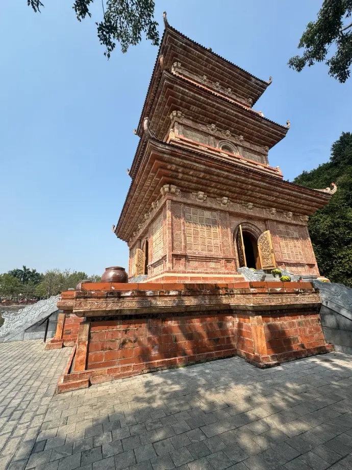 Pho Co Hoa Lu, Ninh Binh Pho Co Hoa Lu, Ninh Binh